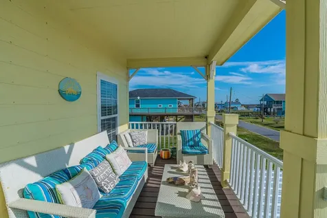 956 S Monkhouse Drive Port Bolivar TX 77650