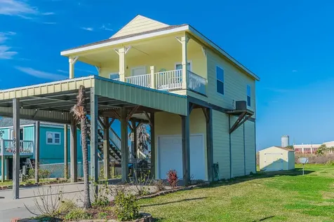 956 S Monkhouse Drive Port Bolivar TX 77650