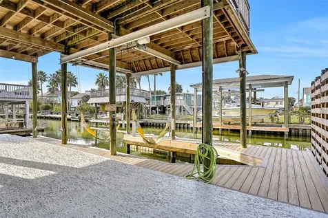 16506 Trinidad Way Jamaica Beach TX 77554