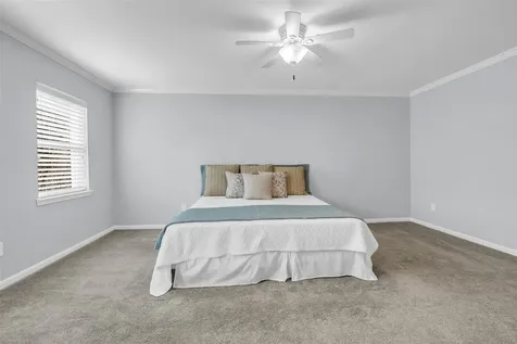 6469 Olympia Drive 66 Houston TX 77057