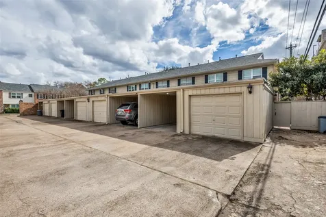 6469 Olympia Drive 66 Houston TX 77057