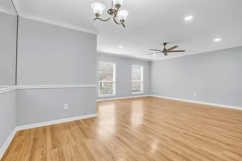 6469 Olympia Drive 66 Houston TX 77057