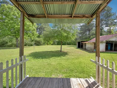 1216 N Hendrix Avenue Diboll TX 75941