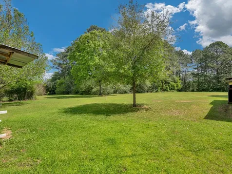 1216 N Hendrix Avenue Diboll TX 75941