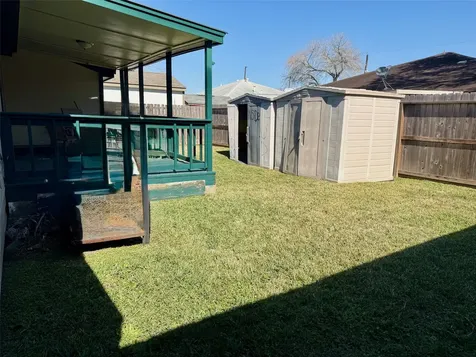 909 Dutch Street Deer Park TX 77536