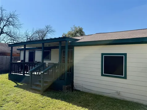 909 Dutch Street Deer Park TX 77536