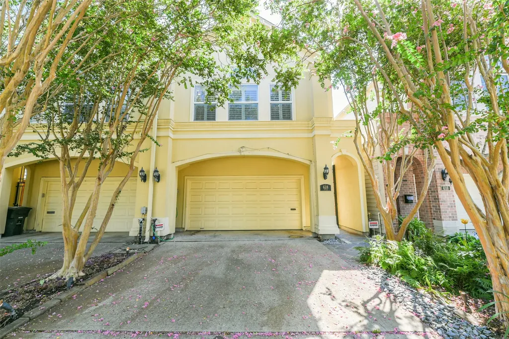 618 Detering Street Houston TX 77007