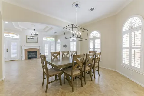 618 Detering Street Houston TX 77007