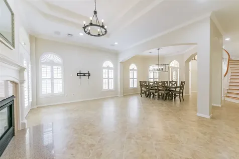 618 Detering Street Houston TX 77007