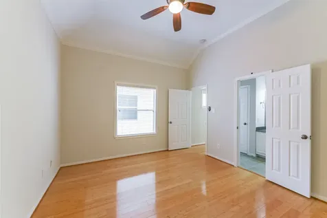 618 Detering Street Houston TX 77007