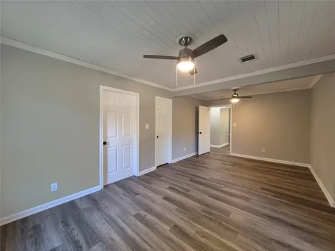 92 Summer Place Huntsville TX 77340