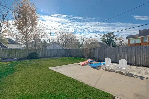 2412 Oakdale Street Houston TX 77004