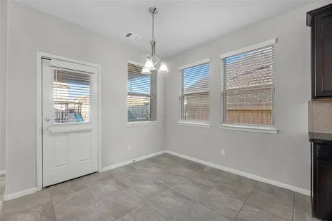 5718 Oakhurst Trail Pasadena TX 77505