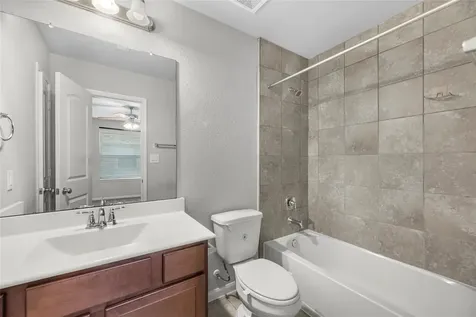 5718 Oakhurst Trail Pasadena TX 77505