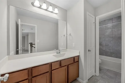 5718 Oakhurst Trail Pasadena TX 77505