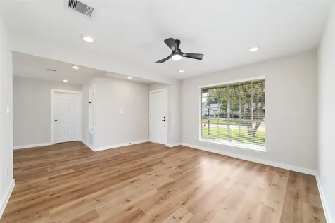 7706 Deadwood Drive Houston TX 77040