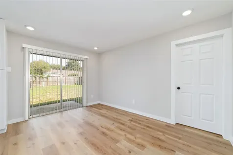 7706 Deadwood Drive Houston TX 77040