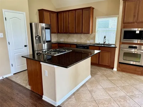2203 Summit Pass Lane League City TX 77573