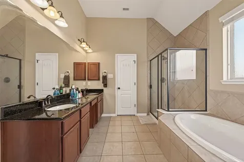 2203 Summit Pass Lane League City TX 77573