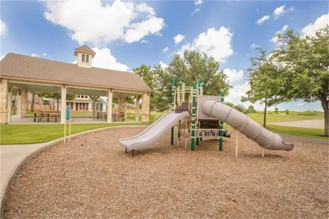 2203 Summit Pass Lane League City TX 77573