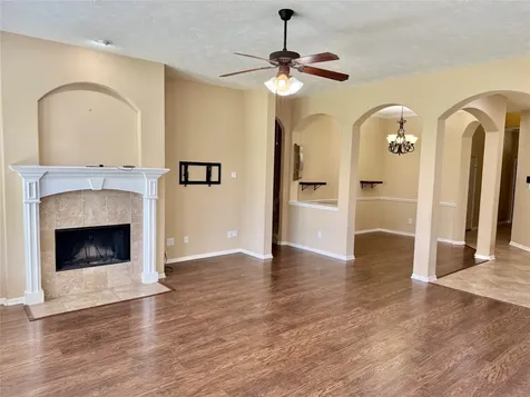 2203 Summit Pass Lane League City TX 77573