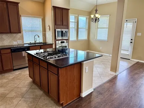 2203 Summit Pass Lane League City TX 77573