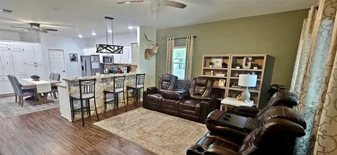 201 Smith Street Columbus TX 78934
