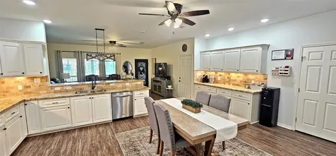 201 Smith Street Columbus TX 78934