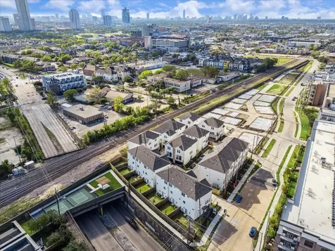 3061 Hicks Street Houston TX 77007