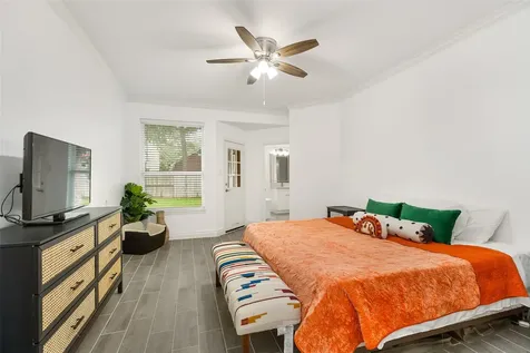 16011 Country Bend Road Houston TX 77095