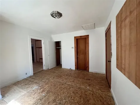 203 S 6th Street Highlands TX 77562