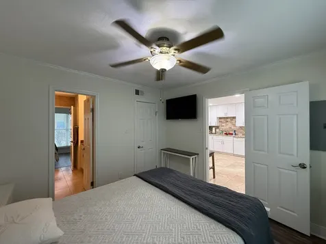 3506 Cove View Boulevard 1103 Galveston TX 77554