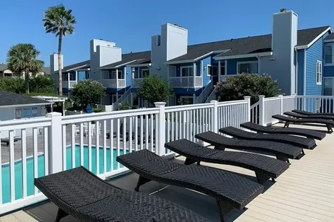3506 Cove View Boulevard 1103 Galveston TX 77554