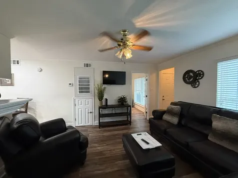 3506 Cove View Boulevard 1103 Galveston TX 77554