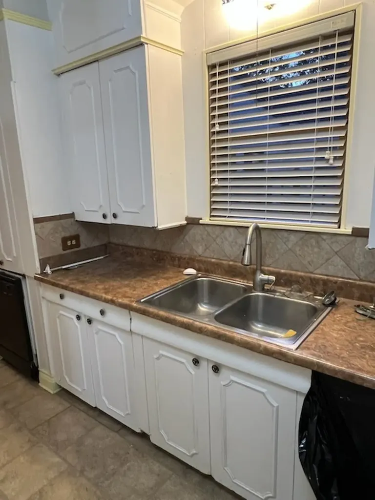 2045 W Magnolia Avenue San Antonio TX 78201