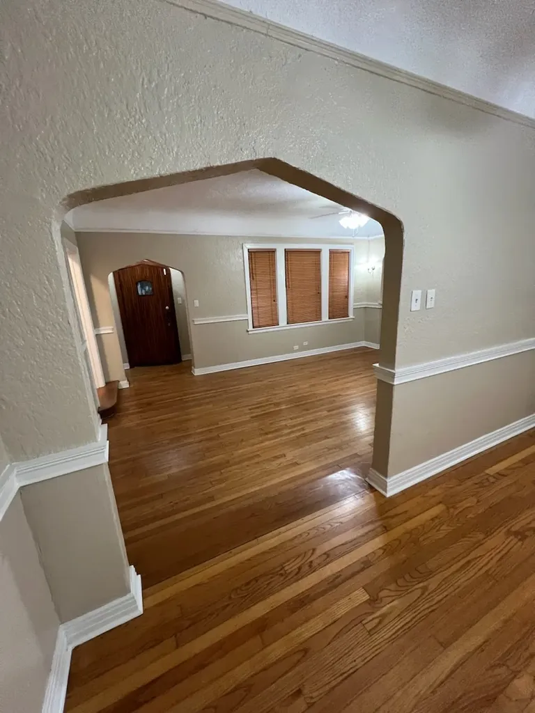 2045 W Magnolia Avenue San Antonio TX 78201