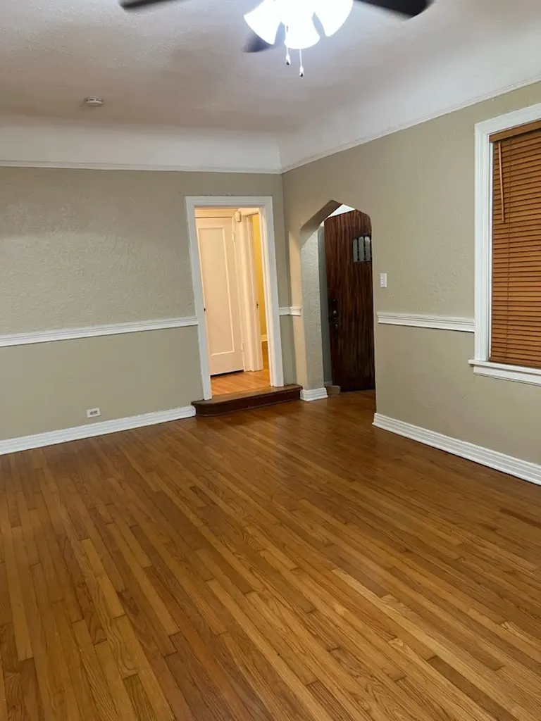2045 W Magnolia Avenue San Antonio TX 78201