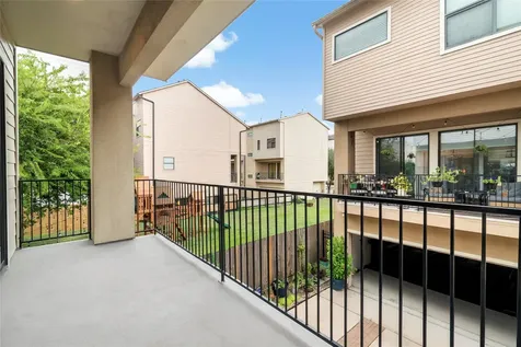 808 Paige Street Houston TX 77003