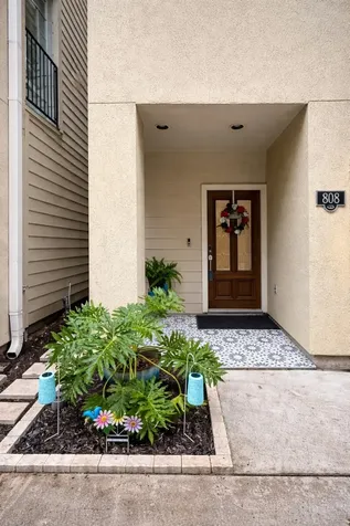 808 Paige Street Houston TX 77003