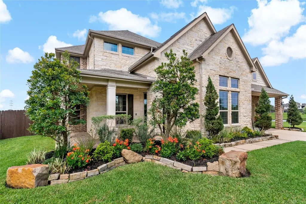 4806 Enchanted Springs Drive Rosharon TX 77583