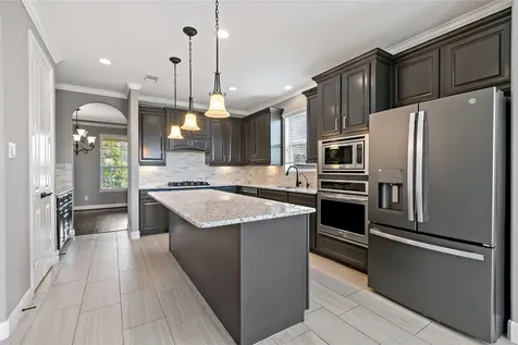 4806 Enchanted Springs Drive Rosharon TX 77583