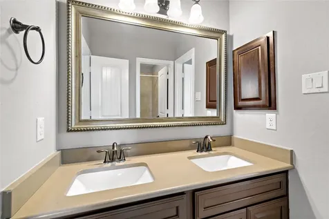 4806 Enchanted Springs Drive Rosharon TX 77583