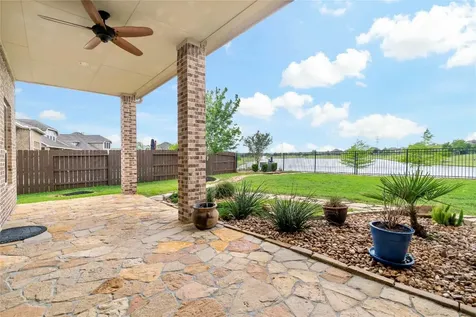 4806 Enchanted Springs Drive Rosharon TX 77583