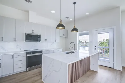 4025 Avenue M Galveston TX 77550