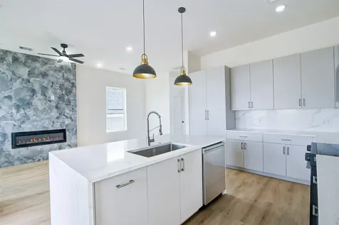 4025 Avenue M Galveston TX 77550