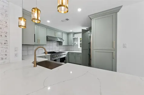 2734 Triway Lane Houston TX 77043