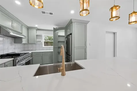 2734 Triway Lane Houston TX 77043