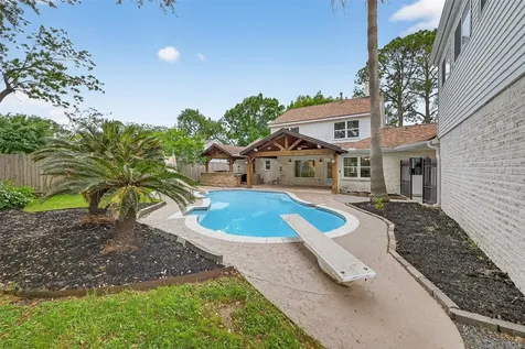 2734 Triway Lane Houston TX 77043