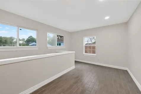 2734 Triway Lane Houston TX 77043