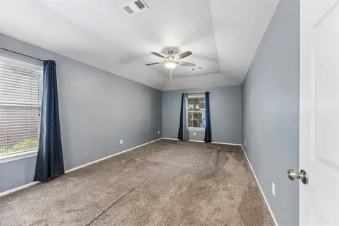 802 W Sealy Street Alvin TX 77511